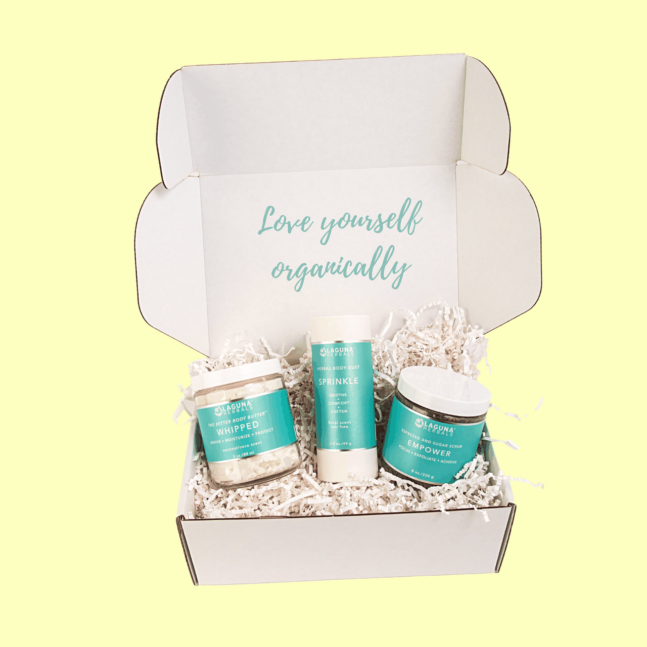 Geschenkbox mit Coffee Scrub und weiteren Körperpflege-Dosen